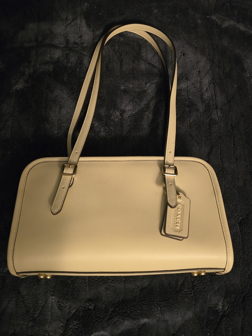 Coach Leather Swing Zip Shoulder Bag in Light Yellow